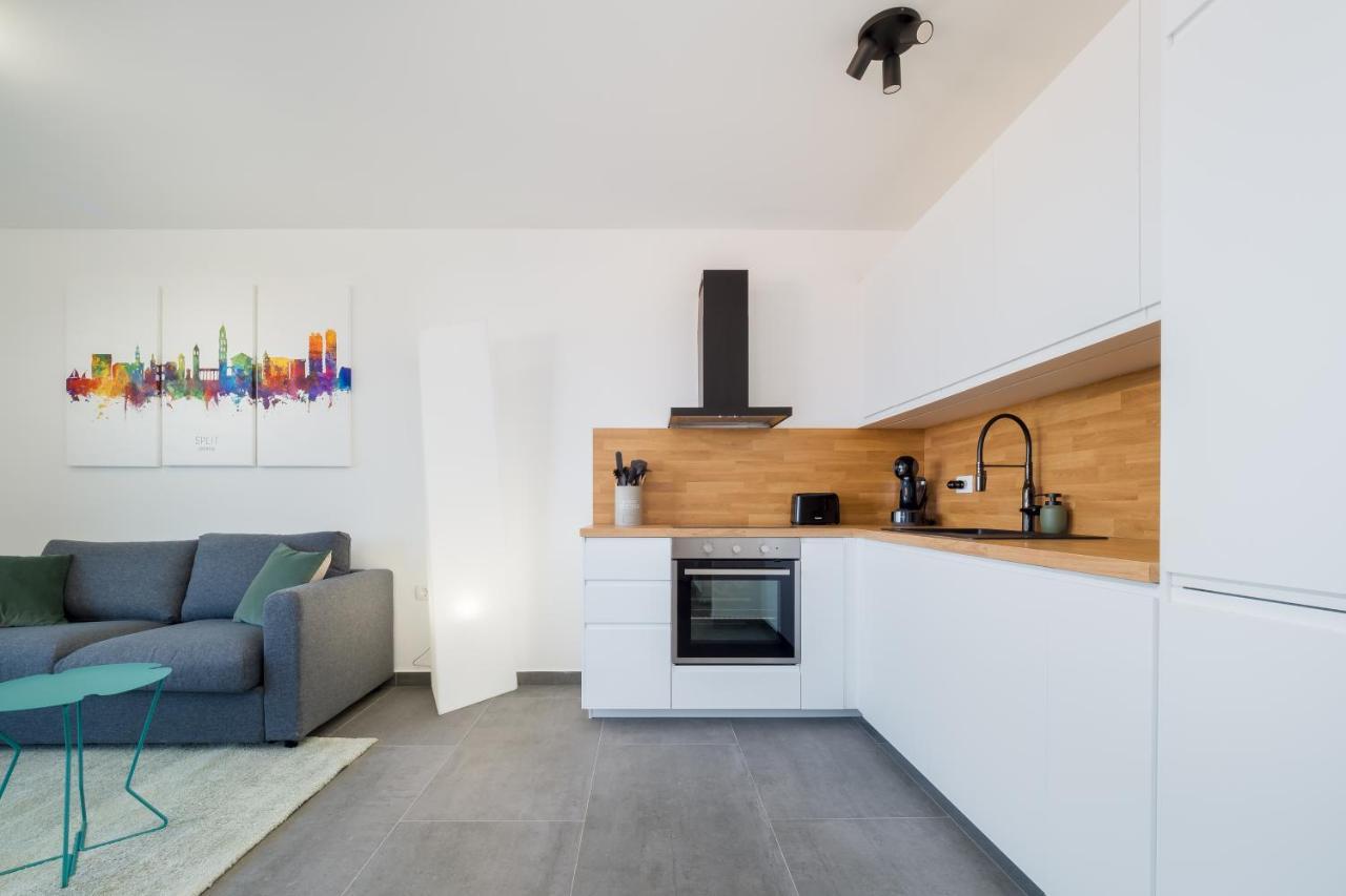 Luxury Apartment- Balcony- Private Rooftop And Jacuzzi- Common Pool Trogir Exterior foto