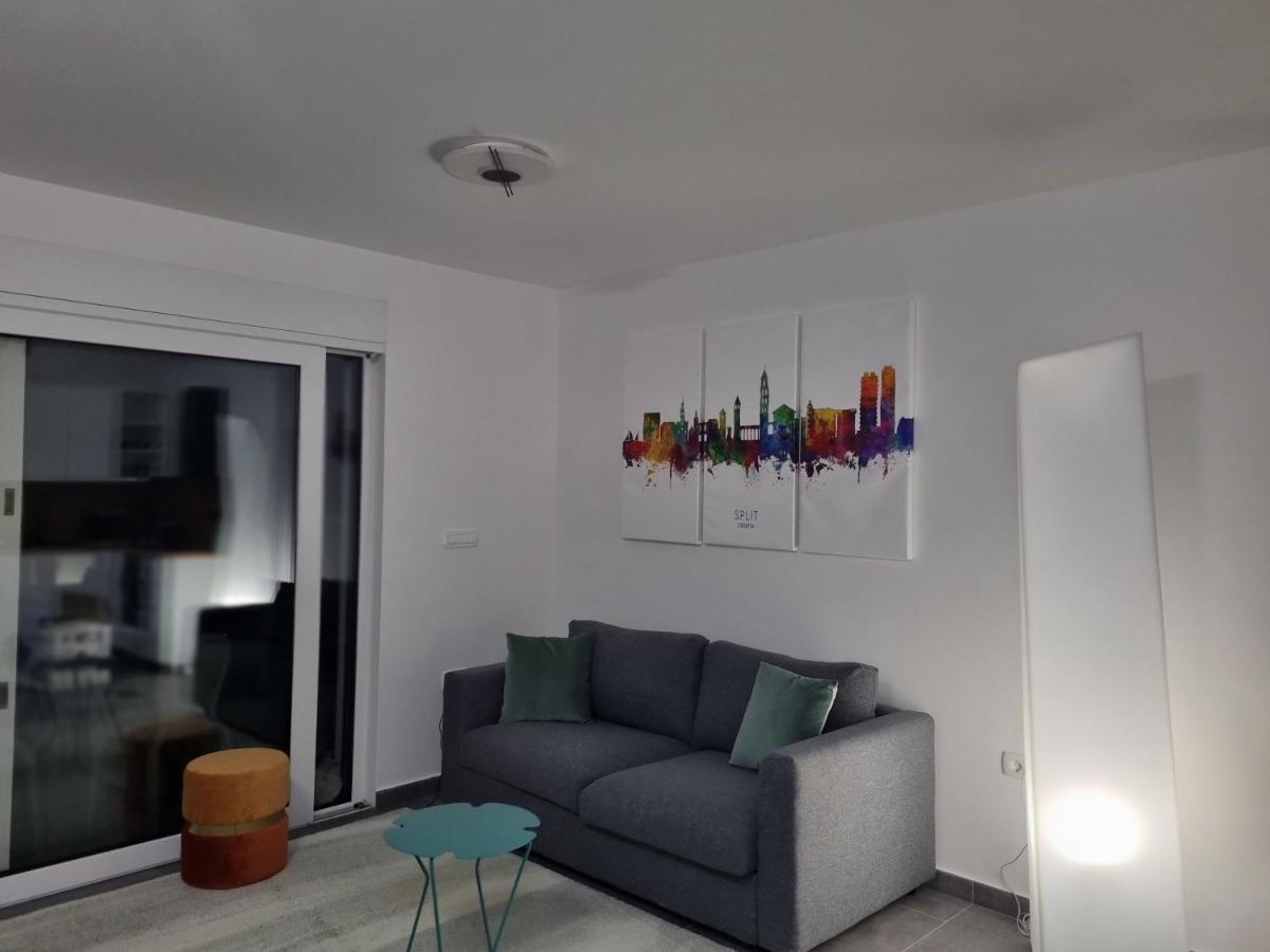 Luxury Apartment- Balcony- Private Rooftop And Jacuzzi- Common Pool Trogir Exterior foto
